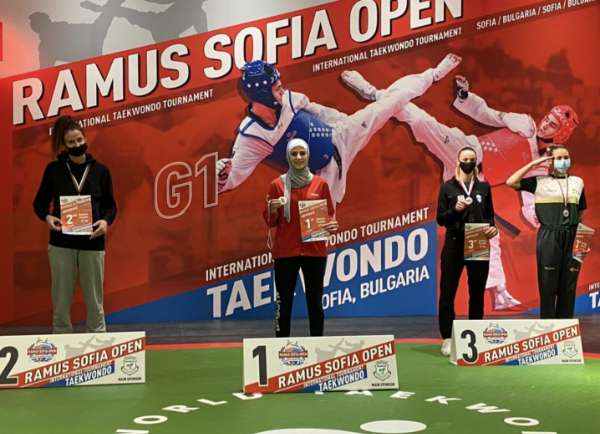 جانب من تتويج جوليانا الصادق