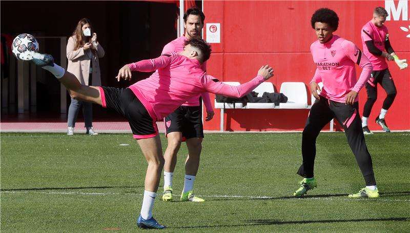 من تدريبات إشبيلية