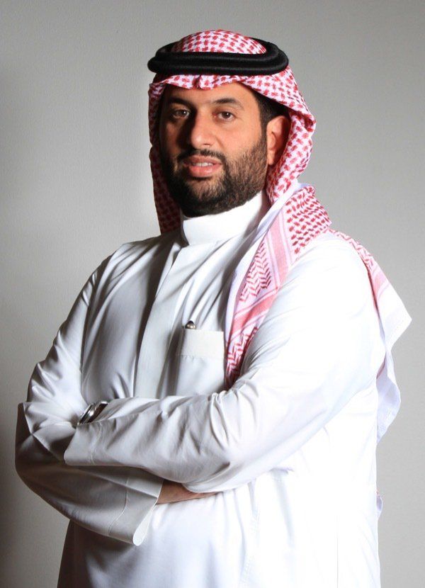 نايف آل صاحب الرئيس التنفيذي للقادسية