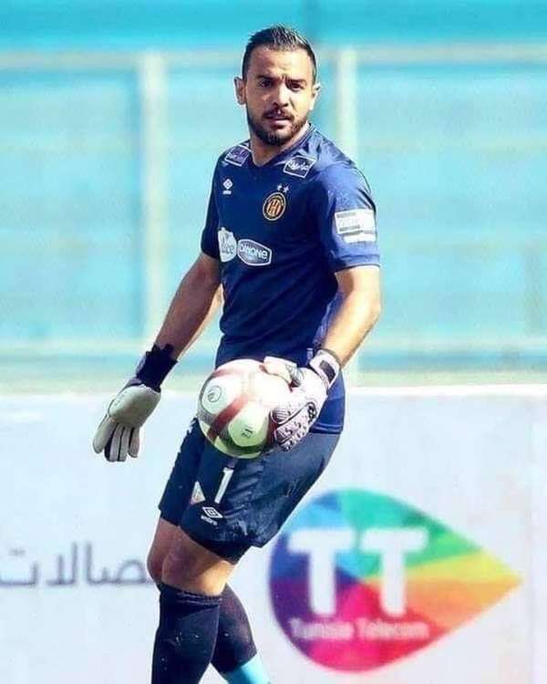 معز بن شريفية