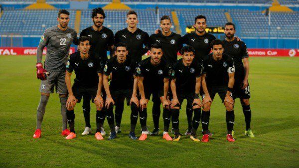 لاعبو بيراميدز 