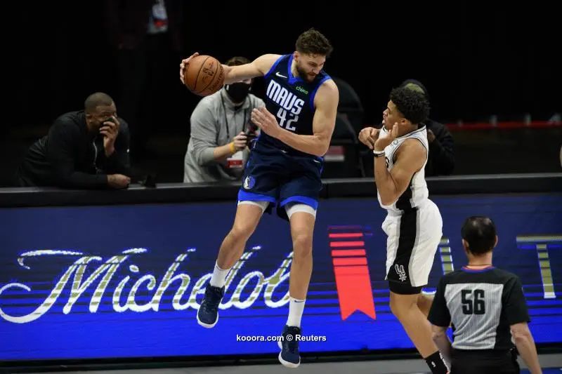 ?i=reuters%2f2021-03-11%2f2021-03-11t042217z_1500455454_mt1usatoday15704349_rtrmadp_3_nba-san-antonio-spurs-at-dallas-mavericks_reuters
