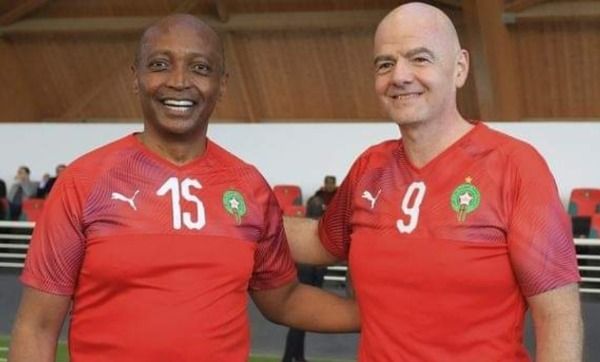 موتسيبي وإنفانتينو رئيس الفيفا