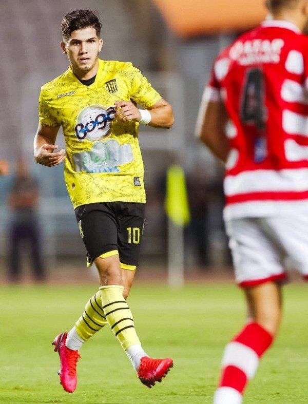 عمر زكري 