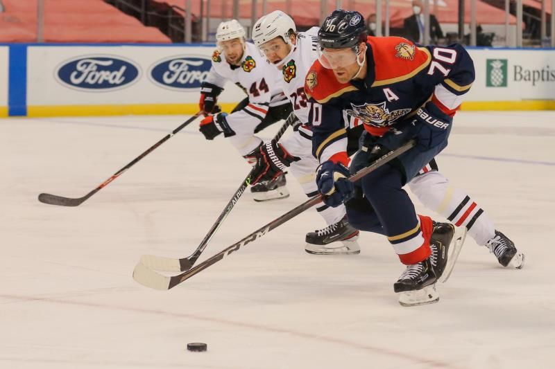2021-03-14t020907z_93744870_mt1usatoday15725099_rtrmadp_3_nhl-chicago-blackhawks-at-florida-panthers_reuters