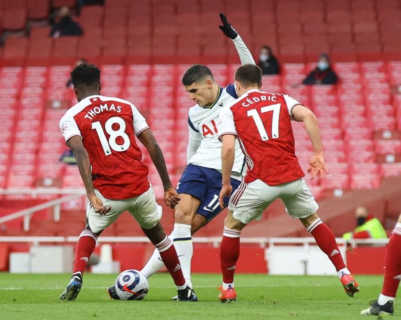 لاميلا يسجل هدفه التاريخي