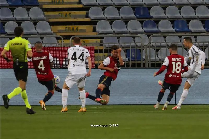 ?i=epa%2fsoccer%2f2021-03%2f2021-03-14%2f2021-03-14-09074346_epa