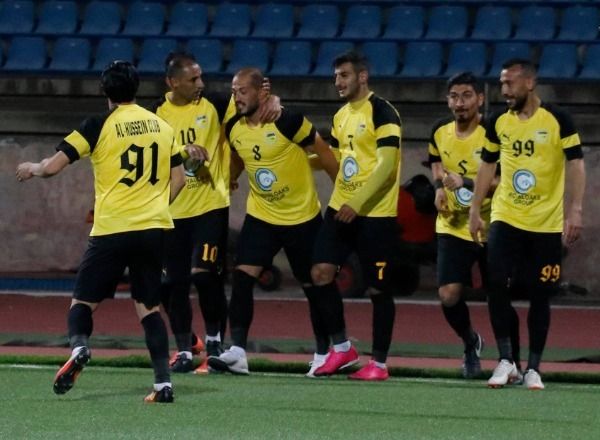 لاعبو الحسين إربد