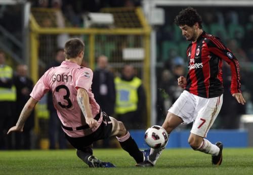 2011-03-192011-03-19t212633z_01_sre204_rtridsp_3_soccer-italy_reuters