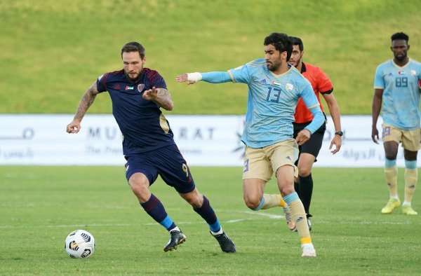 من الدوري الاماراتي 