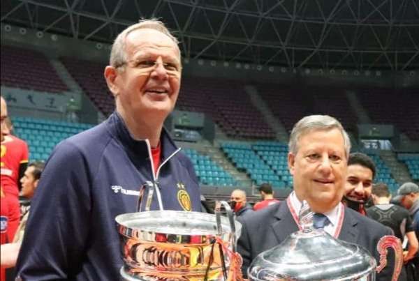 رئيس الترجي حمدي المدب مع ترافيكا