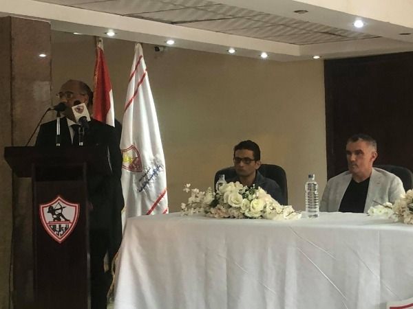من المؤتمر الصحفي