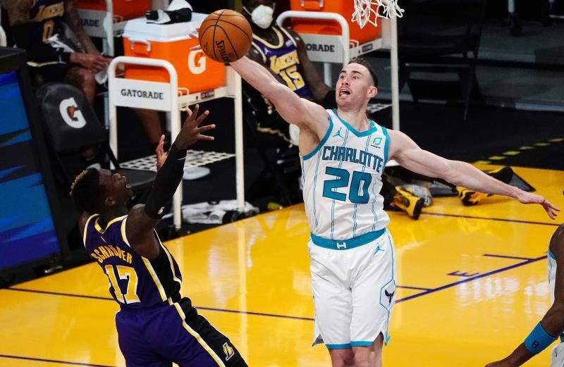 2021-03-19t040104z_1445825222_mt1usatoday15752620_rtrmadp_3_nba-charlotte-hornets-at-los-angeles-lakers_reuters