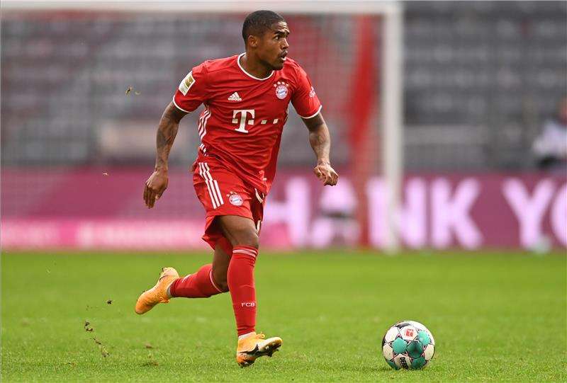 دوجلاس كوستا