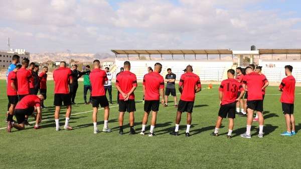 من تدريبات المنتخب الفلسطيني