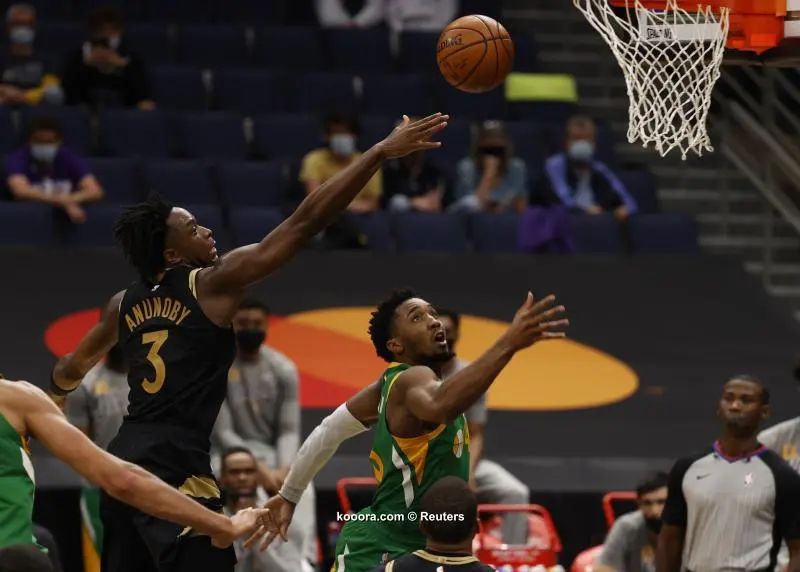 ?i=reuters%2f2021-03-20%2f2021-03-20t025034z_1719190158_mt1usatoday15759968_rtrmadp_3_nba-utah-jazz-at-toronto-raptors_reuters