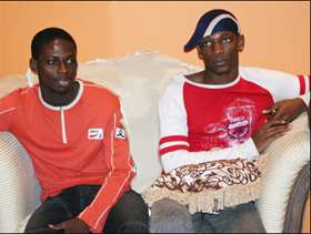 جيسي جون و فتاي قبل انتقالهما للمحرق