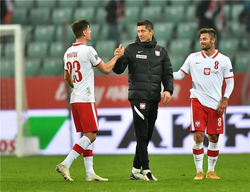 ليفاندوفسكي وبيونتك