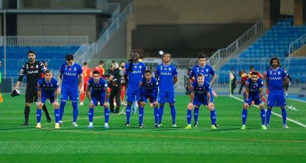 لاعبو الهلال