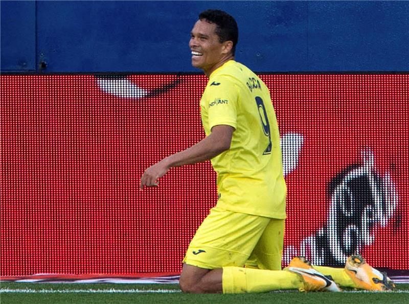  فرحة كارلوس باكا