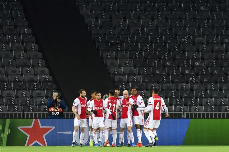 لاعبو أياكس 