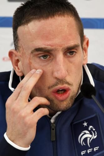 2011-03-212011-03-21t162819z_01_chp04_rtridsp_3_soccer-france_reuters
