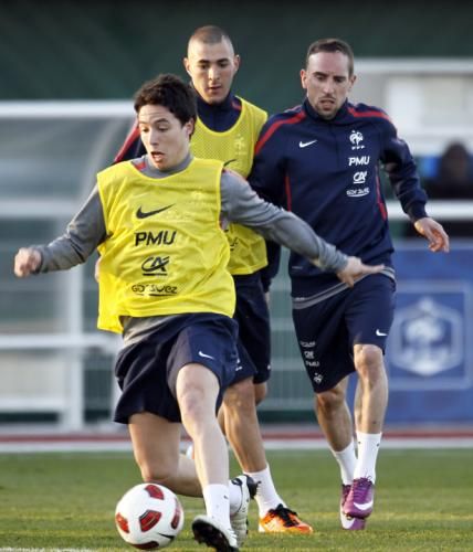 2011-03-212011-03-21t181641z_01_chp10_rtridsp_3_soccer-france-ribery_reuters