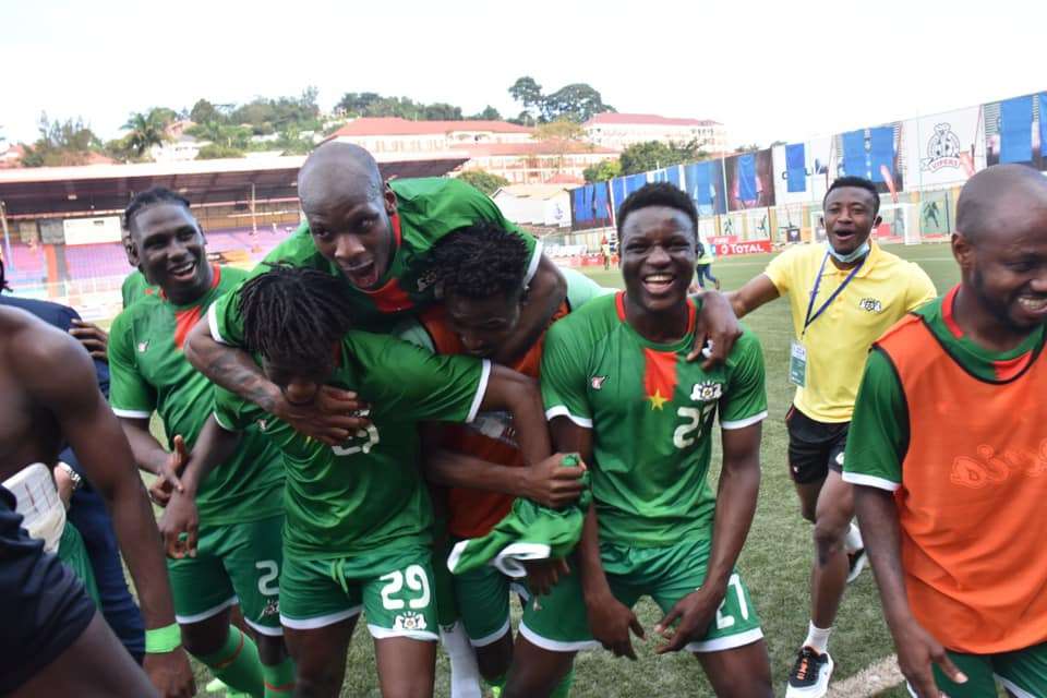 فرحة لاعبي بوركينا فاسو