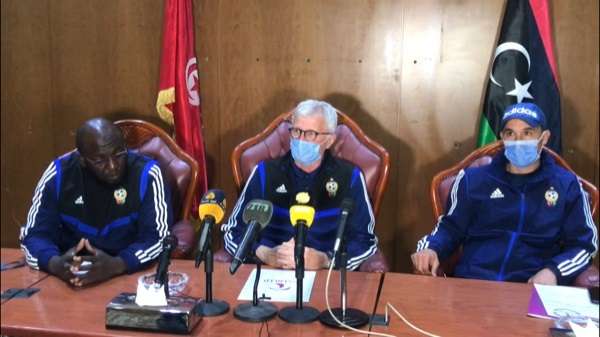 من المؤتمر الصحفي