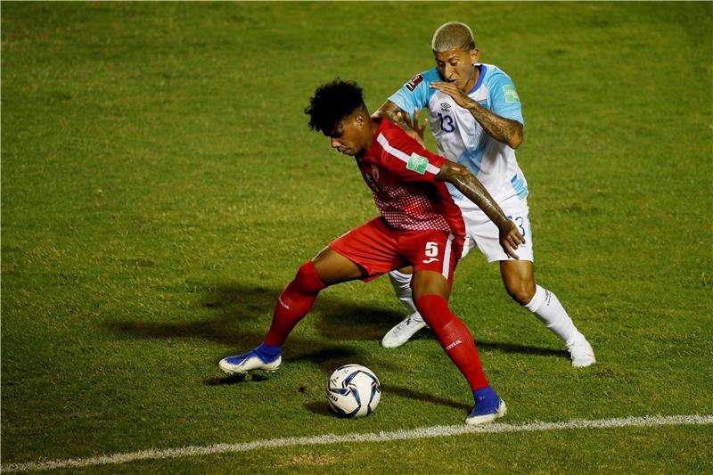 من مباراة جواتيمالا وكوبا