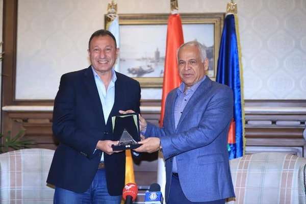 الخطيب وفرج عامر