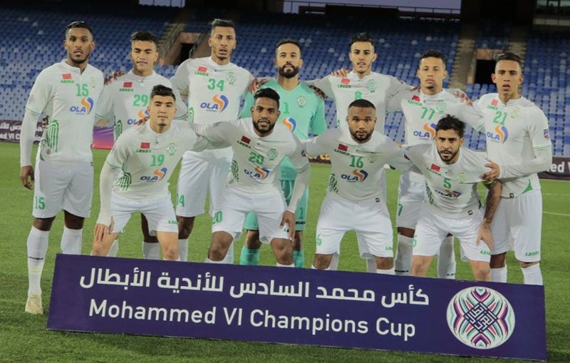 لاعبو فريق الرجاء