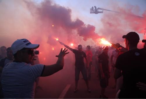 2010-07-22t190551z_01_ath02_rtridsp_3_soccer-europe-greece-riera_reuters