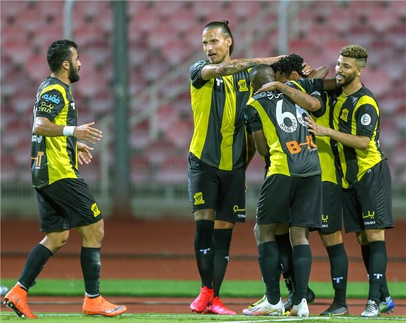 لاعبو الاتحاد