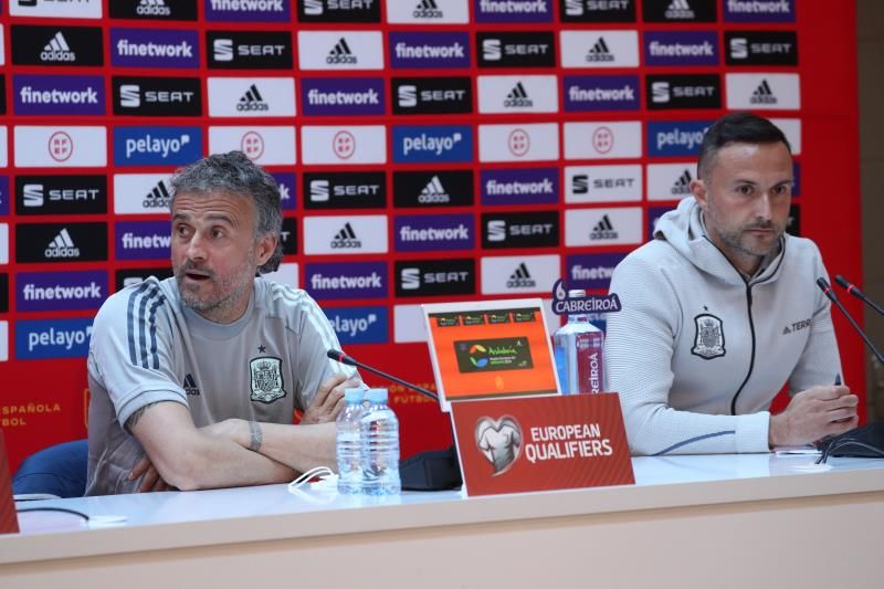 من المؤتمر الصحفي