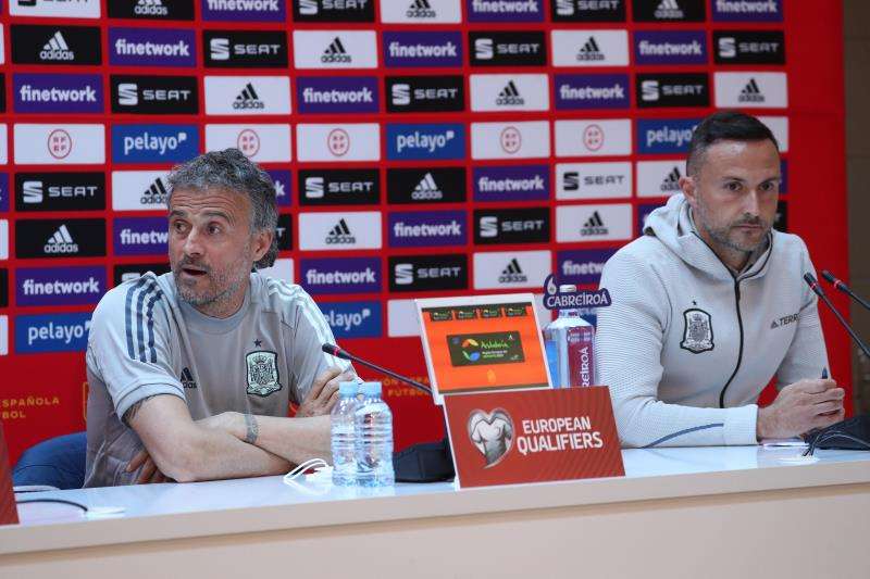 من المؤتمر الصحفي