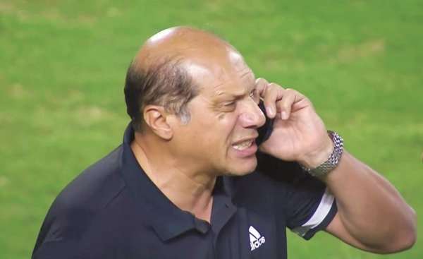 علاء نبيل