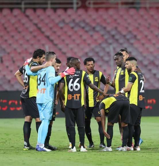 لاعبو اتحاد جدة