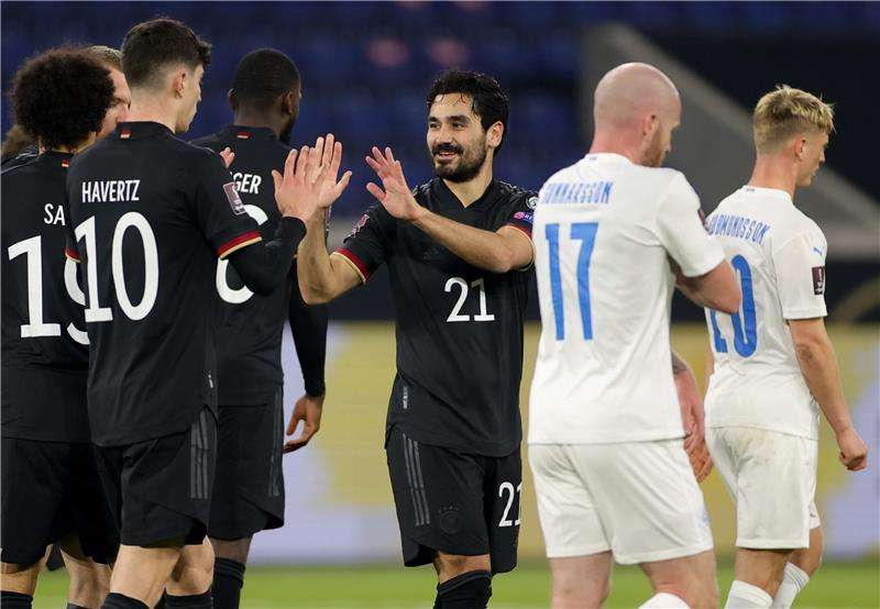 ألمانيا ضد أيسلندا