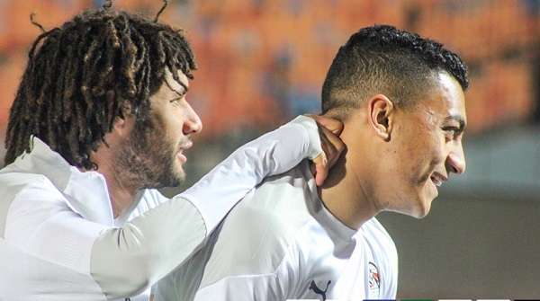 مصطفى محمد مع النني