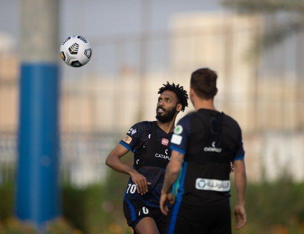 ee12ee83-28b2-44cb-af90-c006d3fd5262