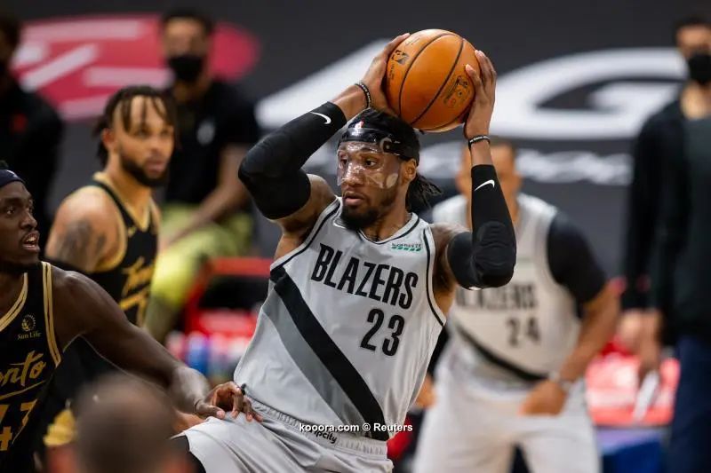 ?i=reuters%2f2021-03-29%2f2021-03-29t034532z_1686461229_mt1usatoday15813830_rtrmadp_3_nba-portland-trail-blazers-at-toronto-raptors_reuters