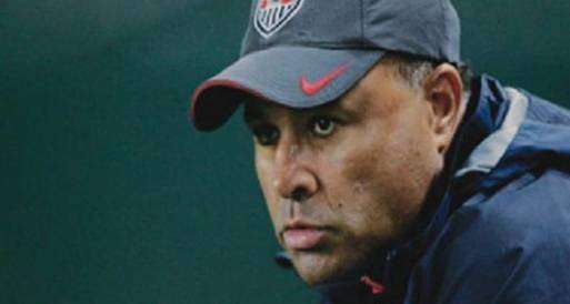  زكي عبد الفتاح