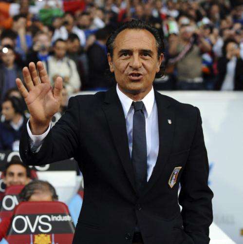 2010-08-10t200120z_01_none01_rtridsp_3_soccer-italy_reuters