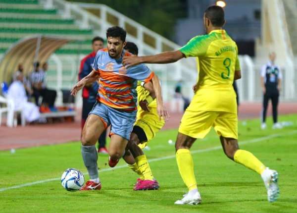 من الدوري العماني