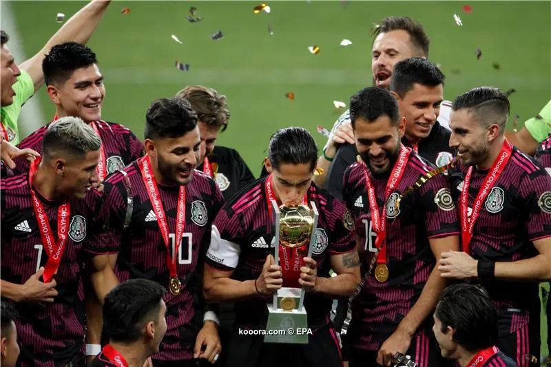 ?i=epa%2fsoccer%2f2021-03%2f2021-03-31%2f2021-03-31-09107912_epa