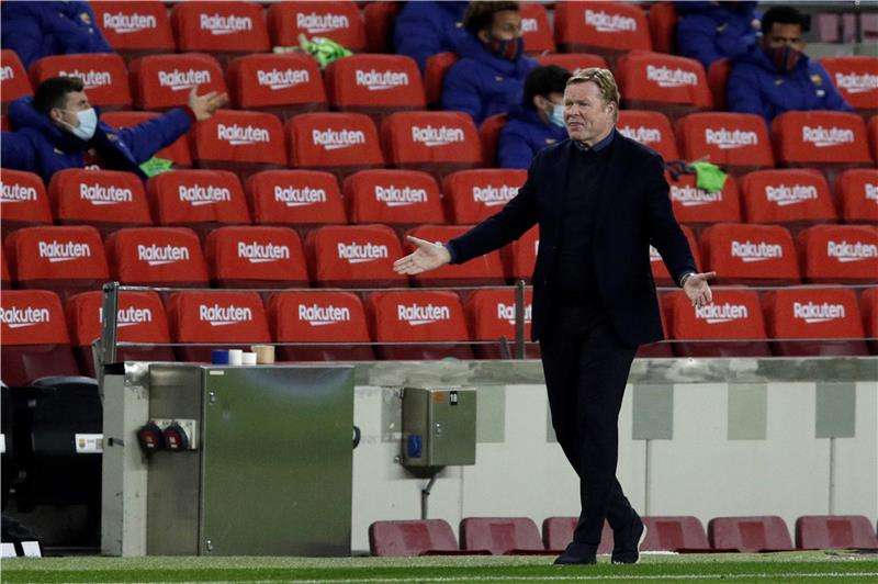 رونالد كومان مدرب برشلونة