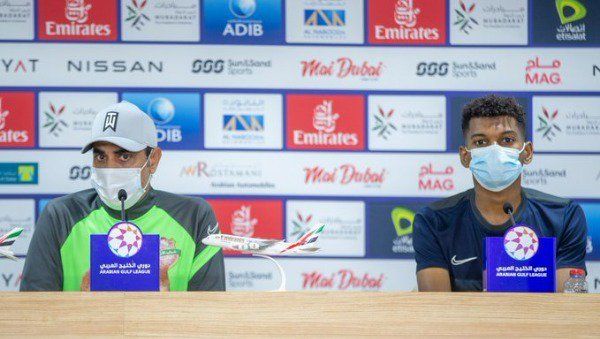 من المؤتمر الصحفي