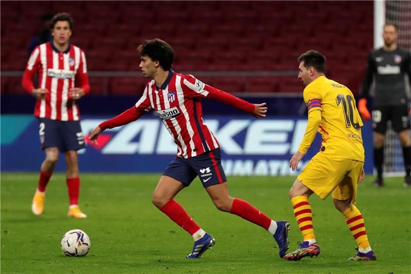 ميسي مع جواو فيليكس