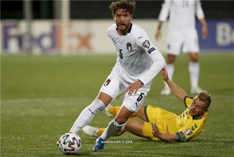 ?i=epa%2fsoccer%2f2021-03%2f2021-03-31%2f2021-03-31-09109281_epa